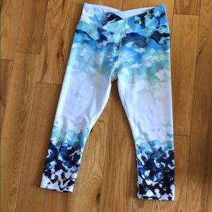 capri leggings - fabletics size S